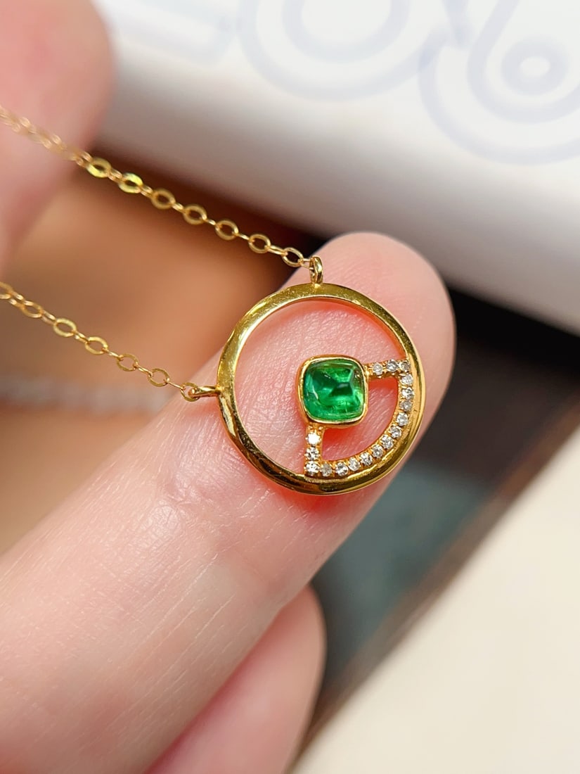 18k Gold Emerald Necklace - 2