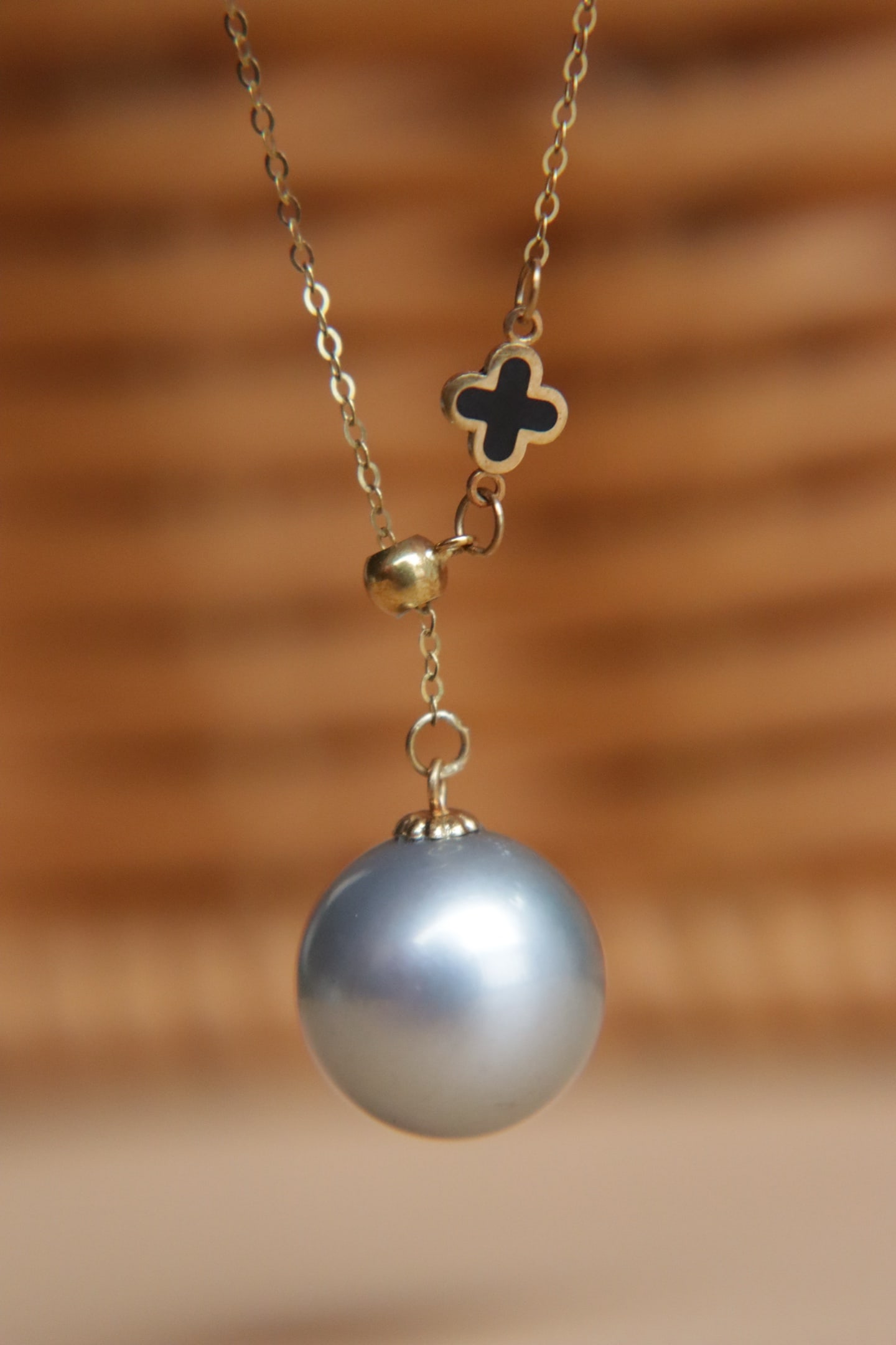 18K Gold Tahitian Gray Pearl Pendant - 2