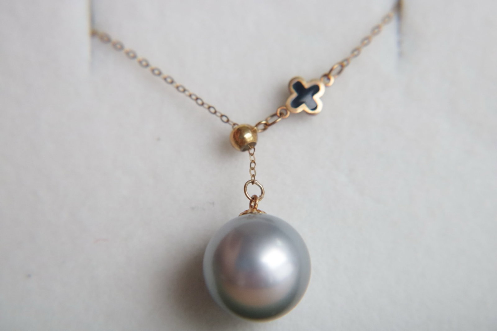 18K Gold Tahitian Gray Pearl Pendant - 4