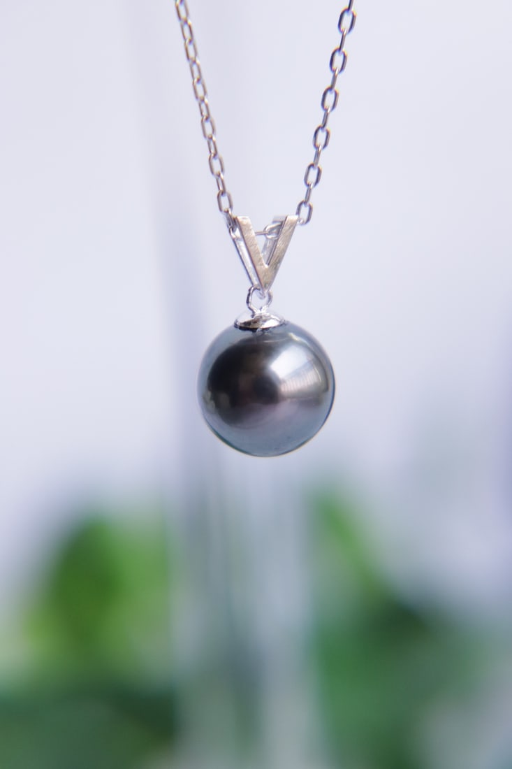 18K Gold Tahitian Pearl Pendant - 5