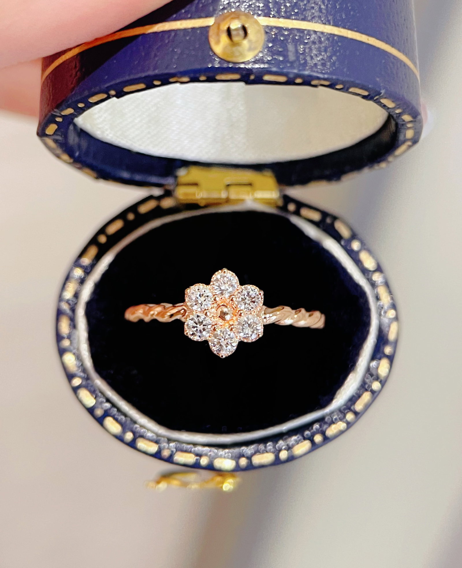 18K Rose Gold Lab-Grown Diamond Ring - 4