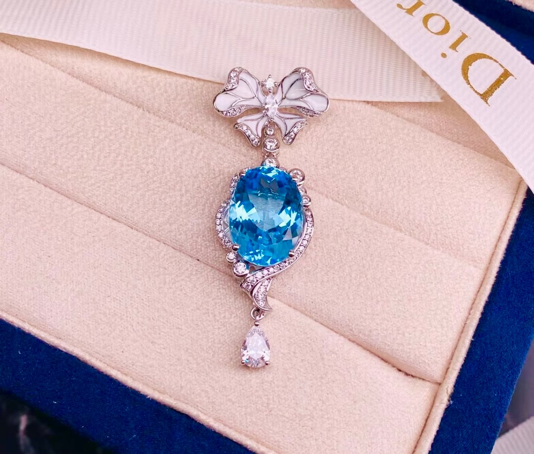 925 Silver Topaz Pendant - 2