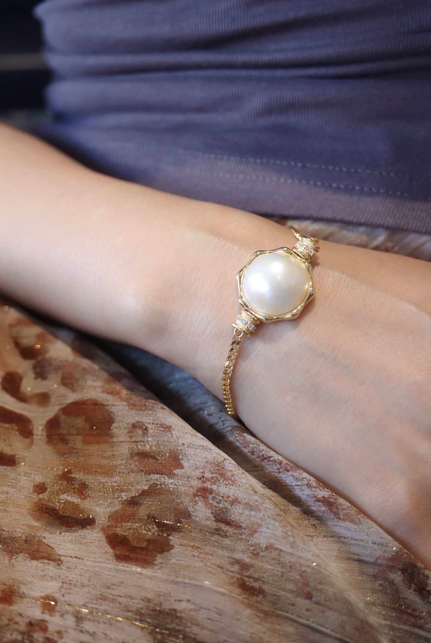 Sterling Silver Large Size Seawater Mabe Bracelet - 6