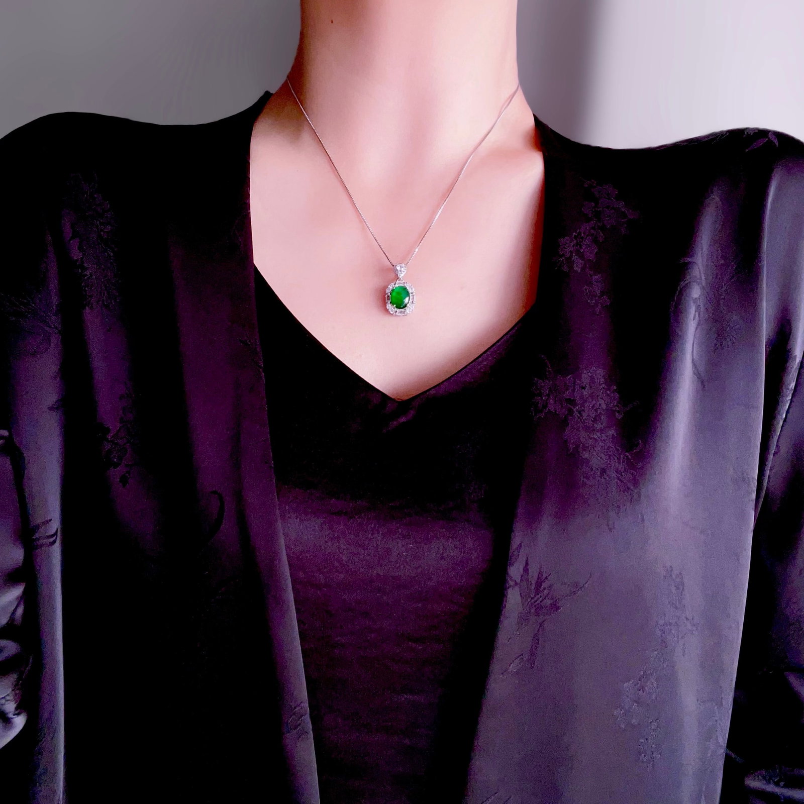 Natural Jadeite Egg-shaped Pendant - 8