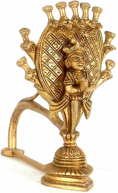 Ritual Hand-Held Incense Burner: Description: Ritual Hand-Held Incense Burner itemcode: ES74 Reserve: $88 Shipping: Domestic: Shipping rates are determined by destination International: Foreign shipping rates are determined by destin