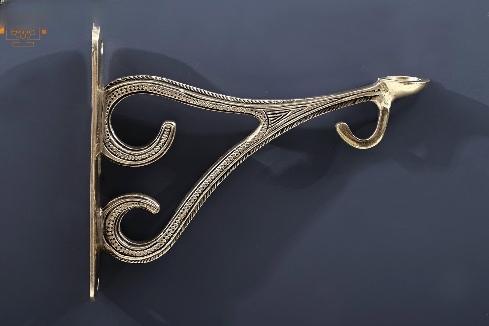 6" Handmade Wall Fixed Bracket: Description: 6" Handmade Wall Fixed Bracket itemcode: HLA334 Reserve: $68 Shipping: Domestic: Shipping rates are determined by destination International: Foreign shipping rates are determined by desti