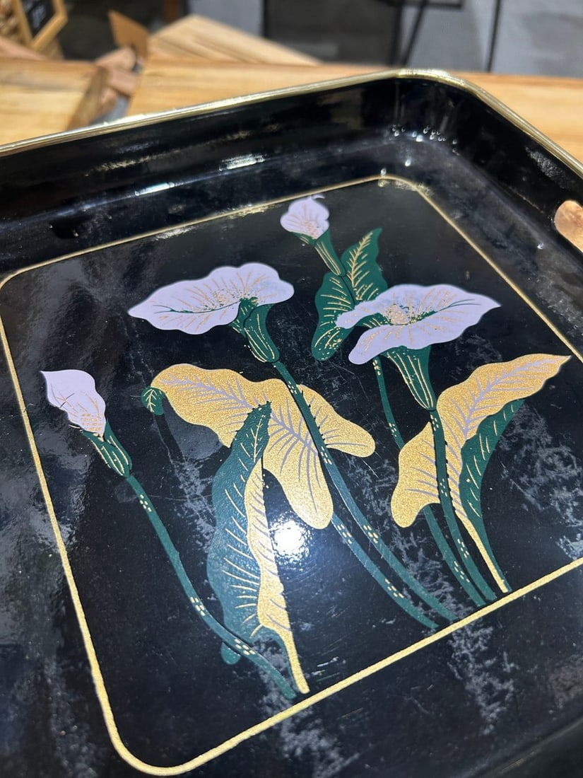 Mid-Century Modern Black Lacquer Serving Tray with Calla Lily Motif - 2