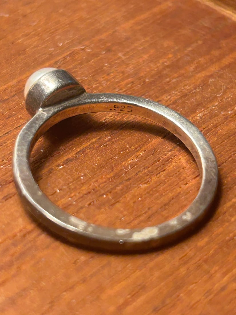 Sterling Silver and Pearl Solitaire Ring - 3