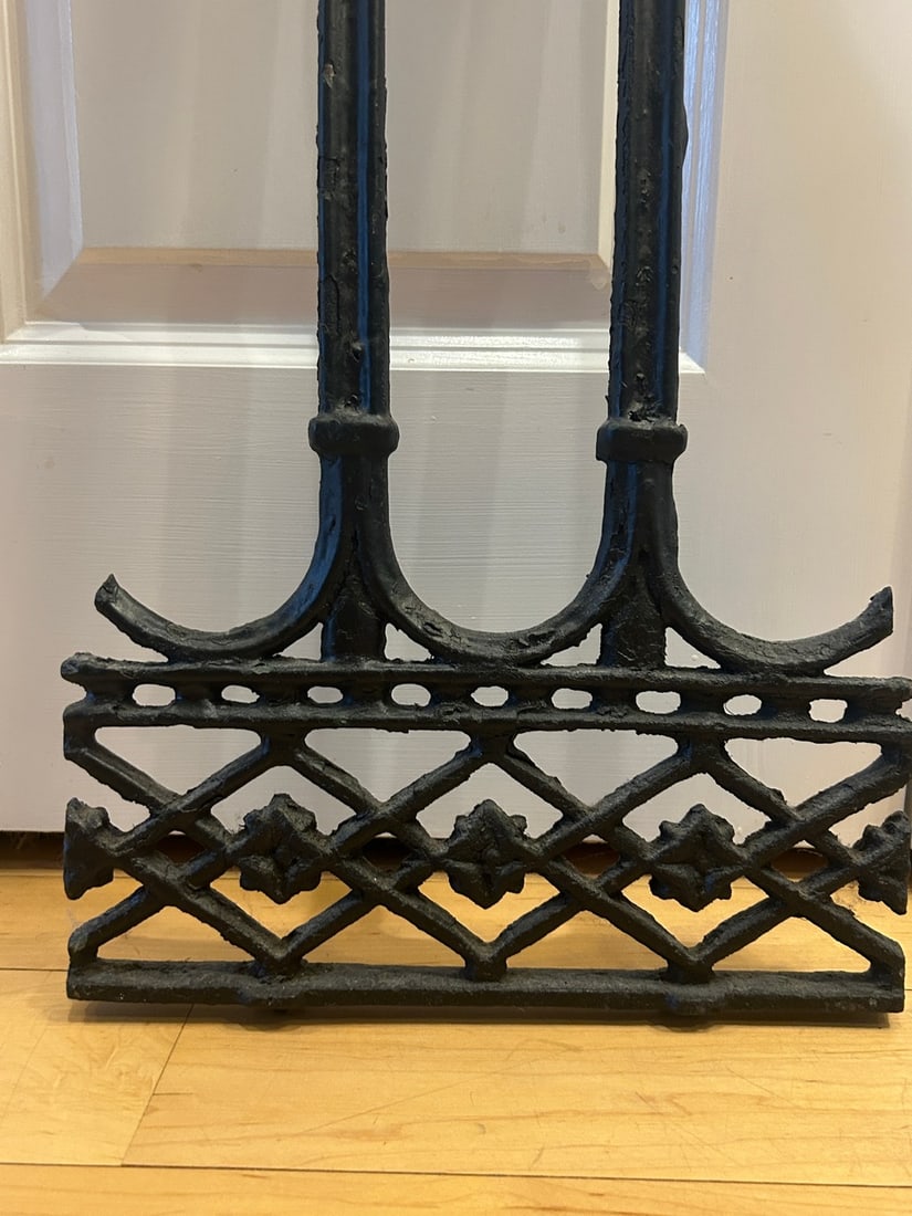 19th Century Cast Iron Gate Remnant / Salvage - 8