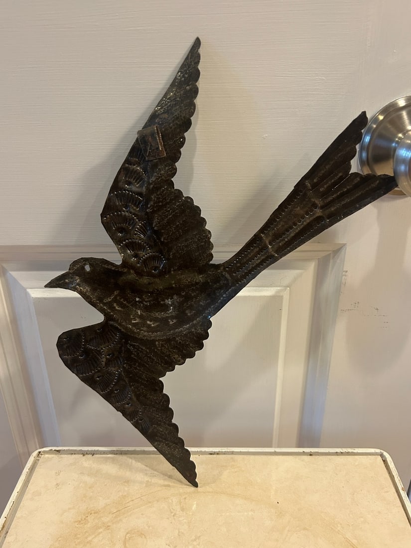 Hand-hammered Metal Folk Art Bird Wall Hanging - 7