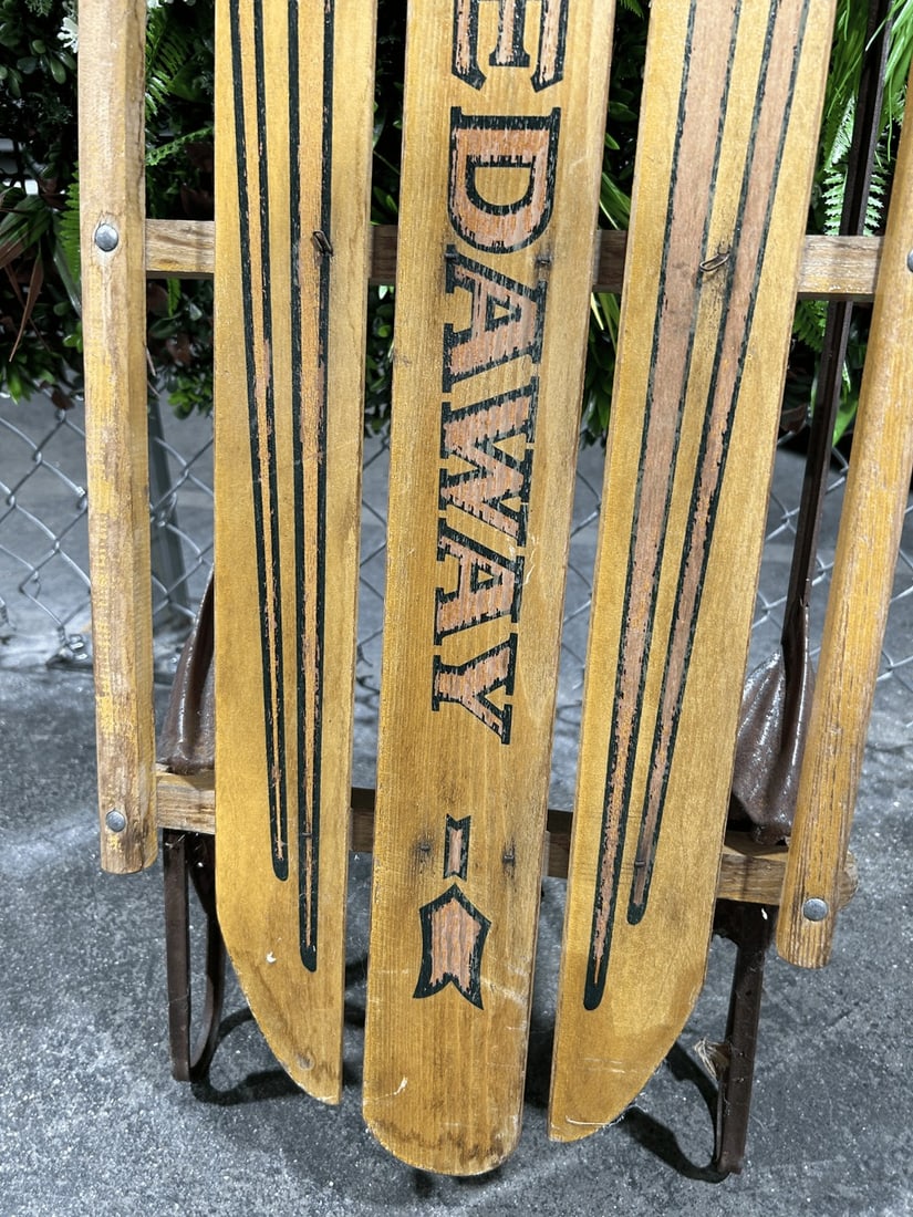 Vintage "Speedaway" Wooden Sled - 2