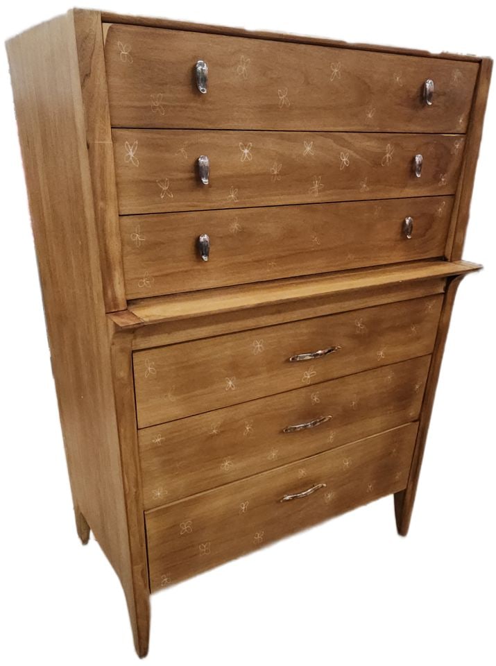 1950s Drexel Mid-Century Modern Designer 6-Drawer 34Lx18Wx48H HiBoy Walnut Dresser. - 4