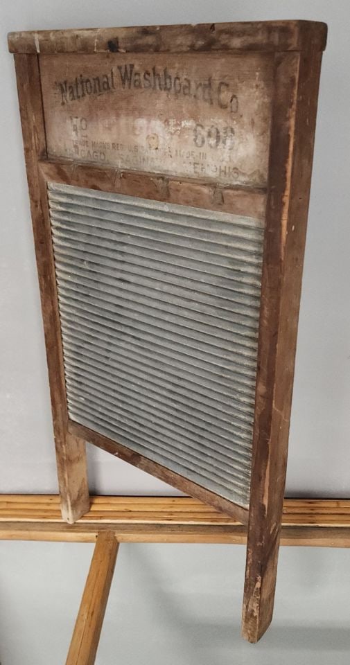 Original laundry tech. Antique washboard "The Dawn" by National Washboard Co. board company (1 of 5)