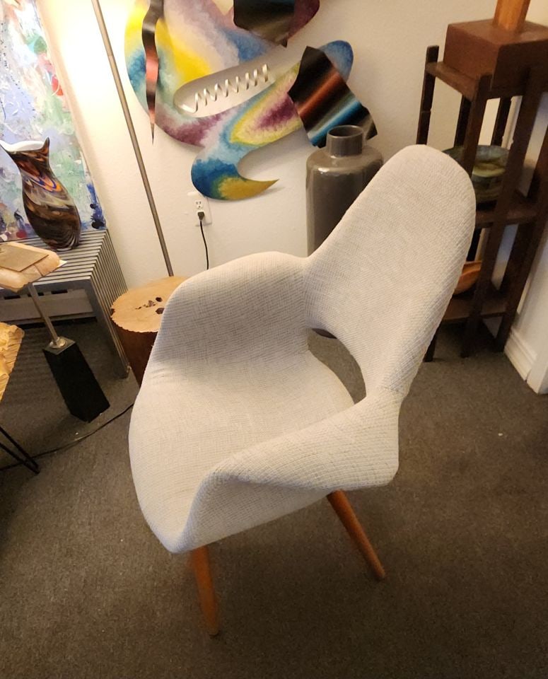 Stylized Mid-Century Modern Chair - 4