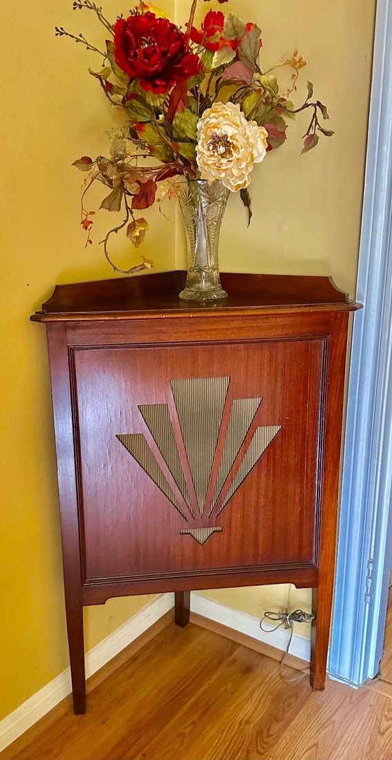 Antique SHIPLEY & SALTAIRE Mahogany Corner Speaker- works perfectly - 4