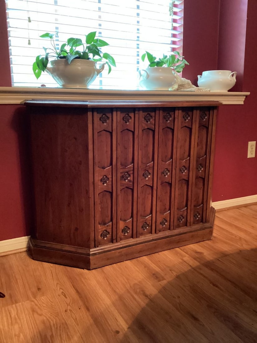 Drexel Heritage "Esperanto" Sideboard / Cabinet with Carved Details - 4