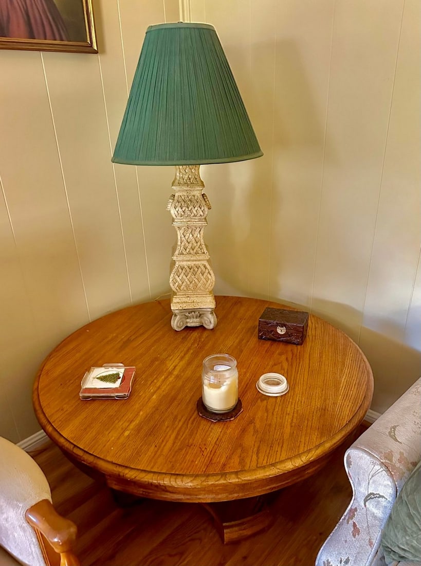 Pedestal Accent Table and Carved Lamp - 2
