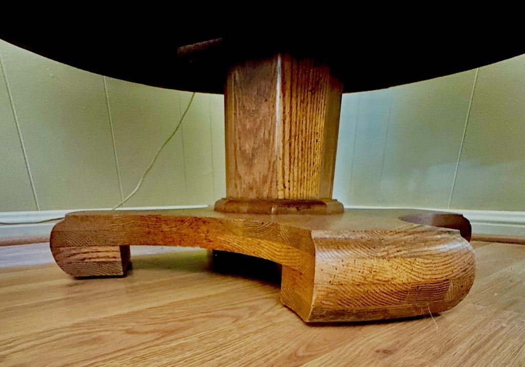 Pedestal Accent Table and Carved Lamp - 3