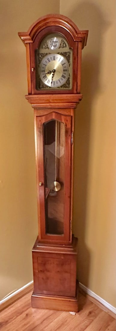 Contemporary Howard Miller Grandfather Clock - 7