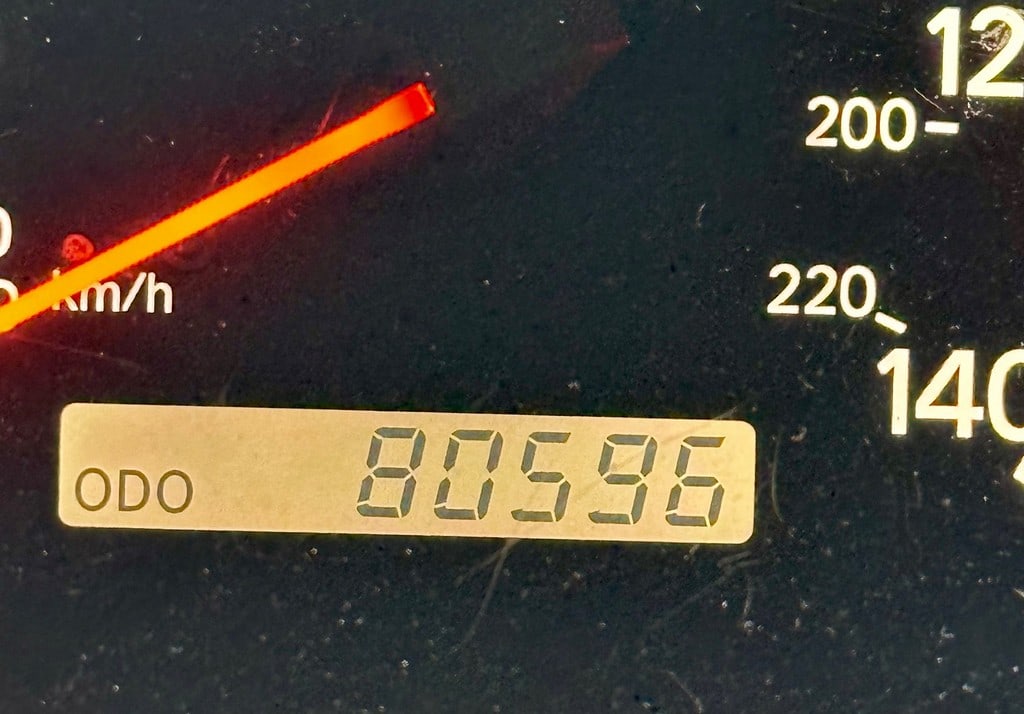 2000-2001 Lexus ES 300 Sedan with Low Mileage - 5