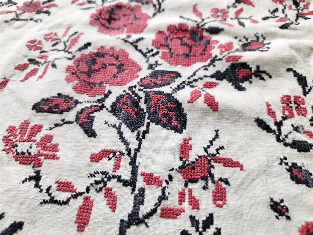 VINTAGE UKRAINIAN EMBROIDERED LINEN RUSHNIK or TABLE RUNNER w/ BIRDS - 8