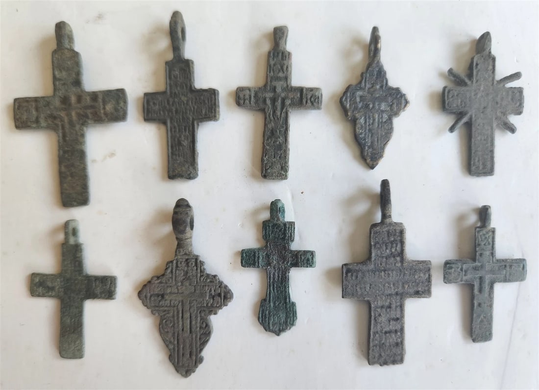 RUSSIAN orthodox icon NECK CROSSES LOT of 10 antique 18th - 19th century: Wear, visible on the photos Size of the largest: 1 1/16 by 1 3/4 inches Reserve: $119.00 Shipping: Domestic: Flat-rate of $25.00 to anywhere within the contiguous U.S. International: Foreign shipping