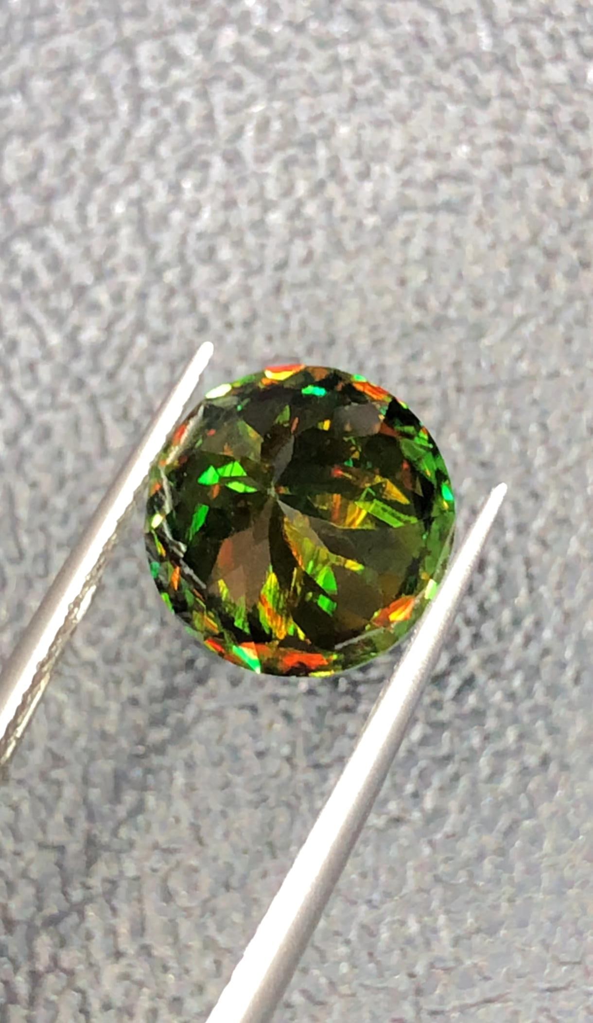 4.70 Carat Natural Brilliant Round Chrome Green Sphene Gemstone, Sparkling Green Skardu Sphene Gem - 10