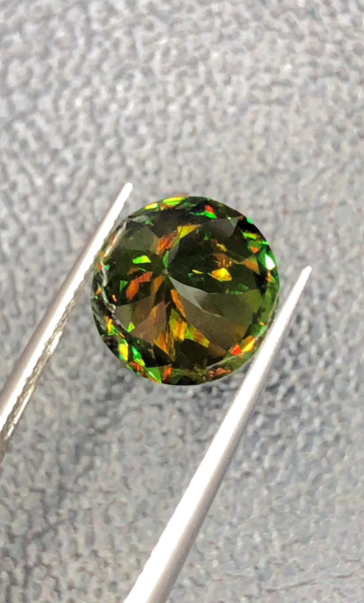 4.70 Carat Natural Brilliant Round Chrome Green Sphene Gemstone, Sparkling Green Skardu Sphene Gem - 9