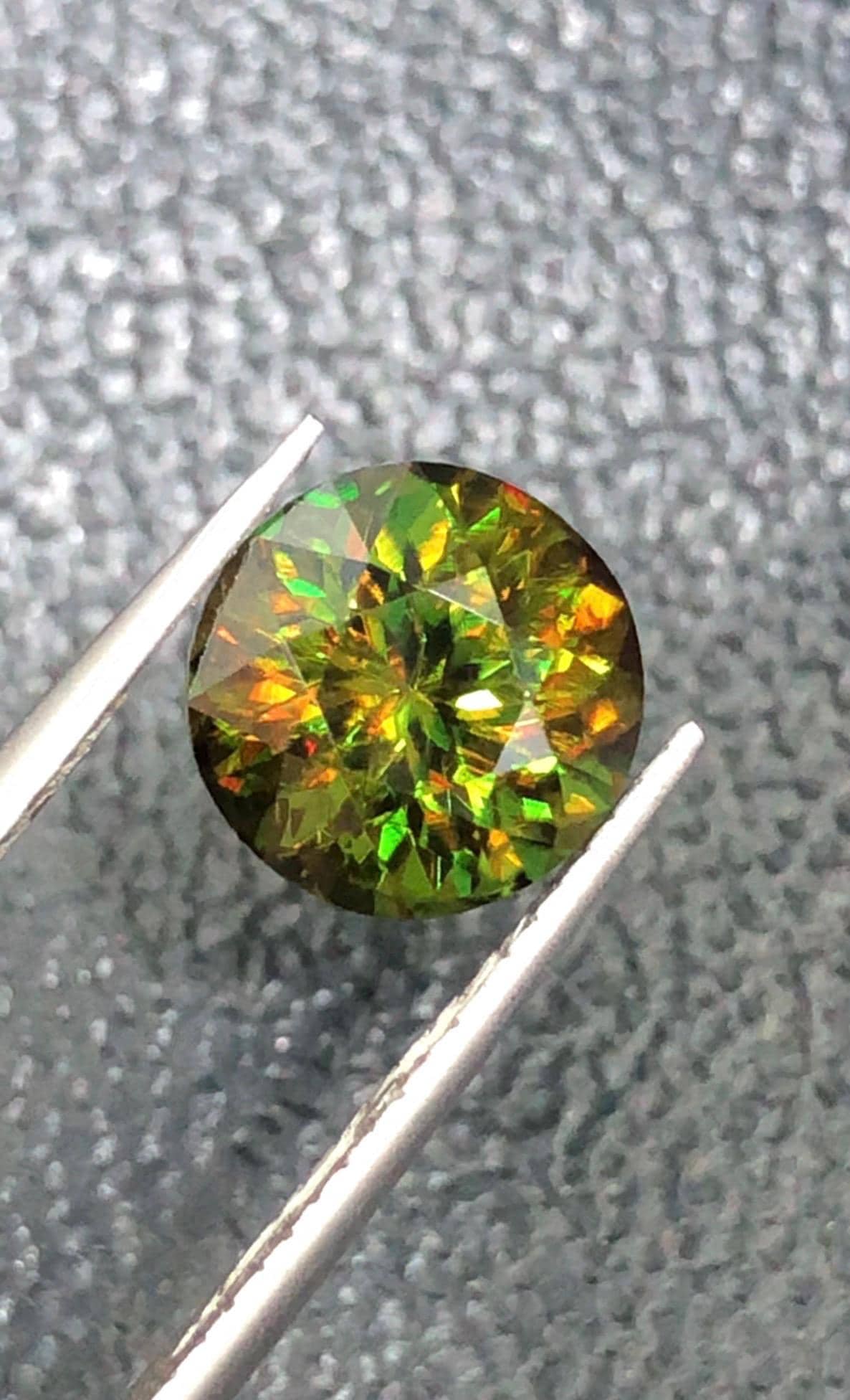 3.09 Carat Brilliant Round Diamond Cut Chrome Green Sphene Gemstone, Sparkling Verdant Green Gem - 5