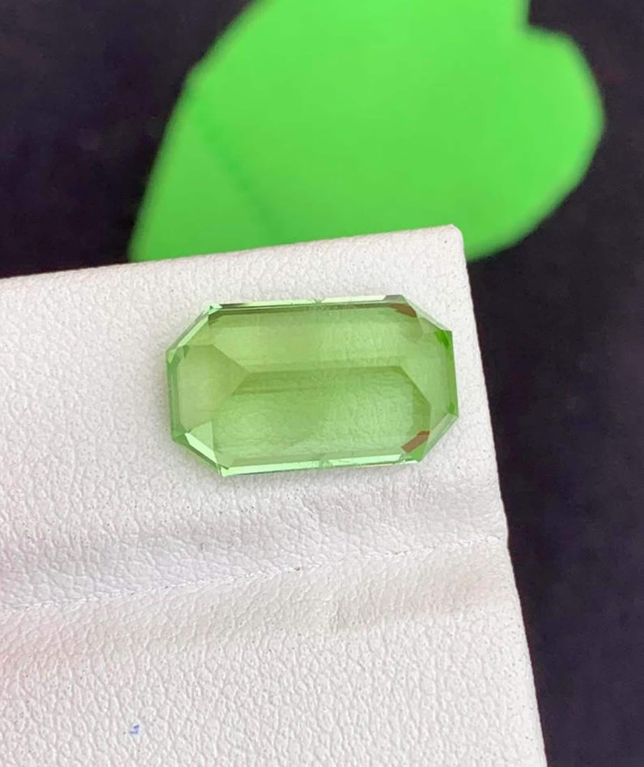 Natural Peridot Gemstones, Top Color Emerald Cut Peridot Loose Gemstone From Pakistan, August: Highlights Supplies for making crafts Materials: Gemstone: Peridot Natural Peridot Gemstones, Top Color Emerald Cut Peridot Loose Gemstone From Pakistan, August Birthstone weight : 7.20 carat Dimensio