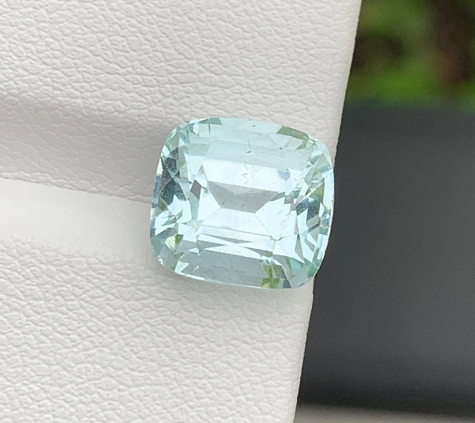 Natural Pakistan Aquamarine Gemstone 5.81 Carat Cushion Cut - Loose Sky Blue Aquamarine for Ring - 4