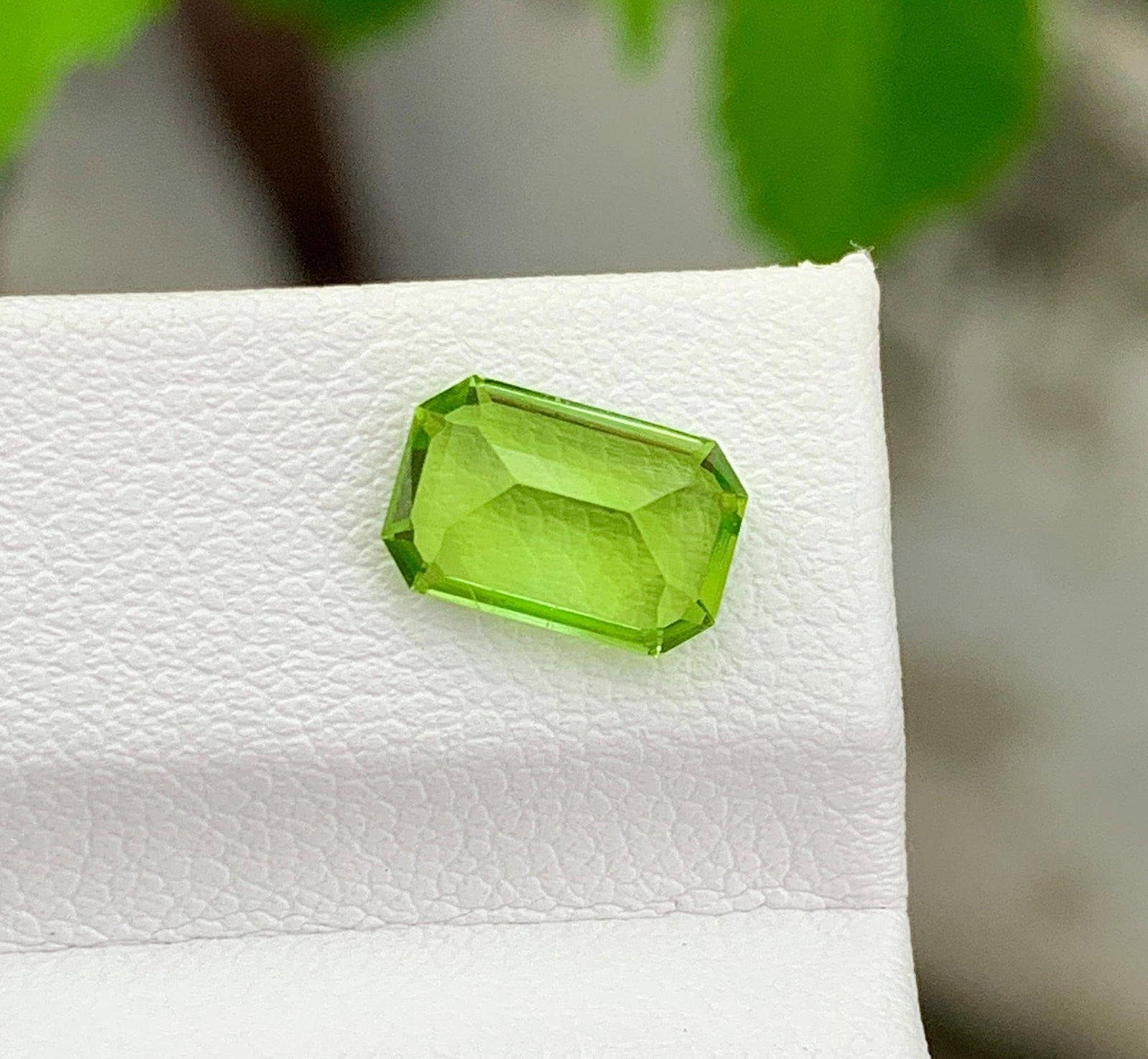 Natural Peridot Gemstone 1.97 Carat - Olive Green Loose Gemstone for Ring, Pendant & Custom Jewelry - 2