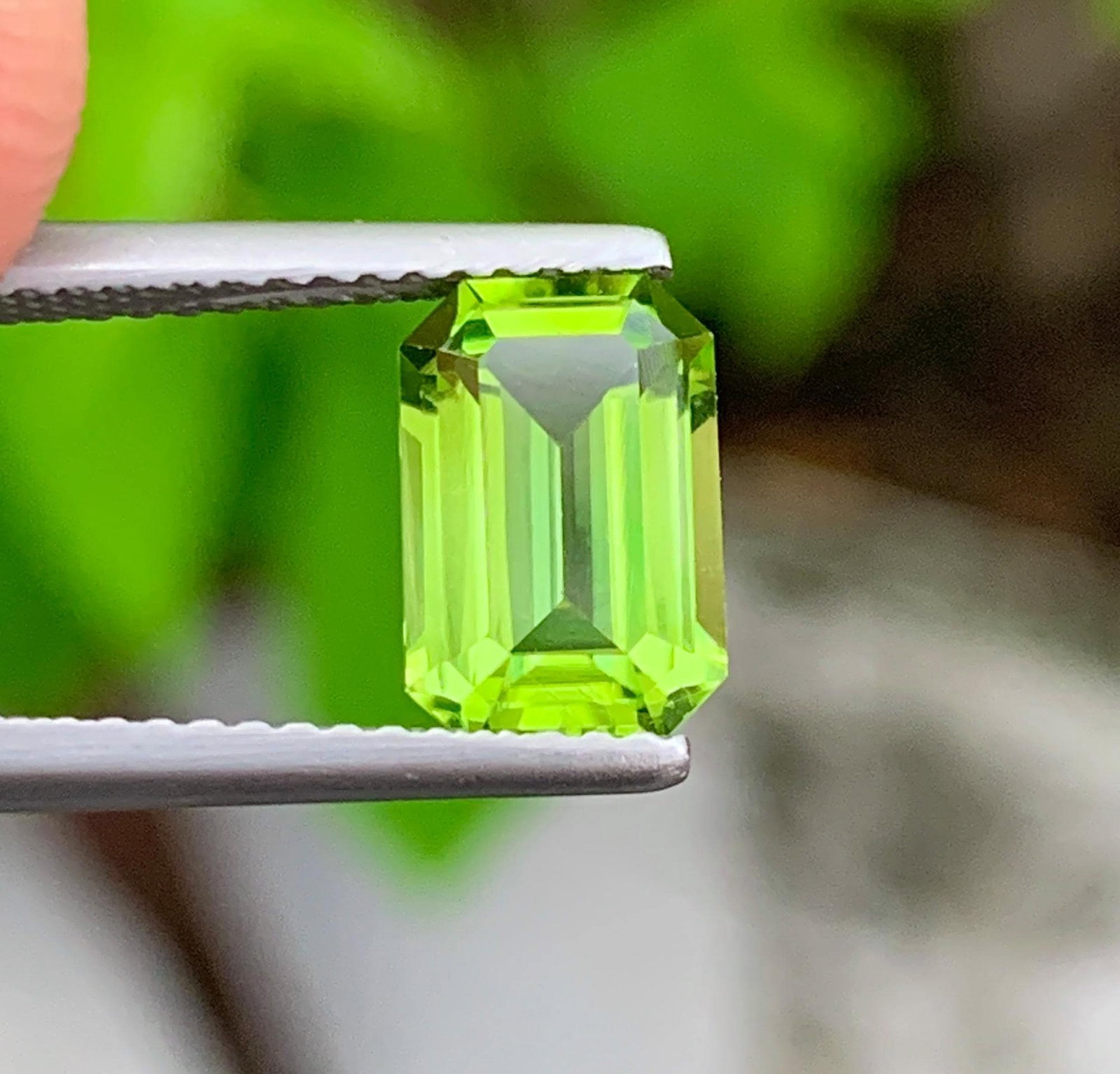 Natural Peridot Gemstone 1.97 Carat - Olive Green Loose Gemstone for Ring, Pendant & Custom Jewelry - 5