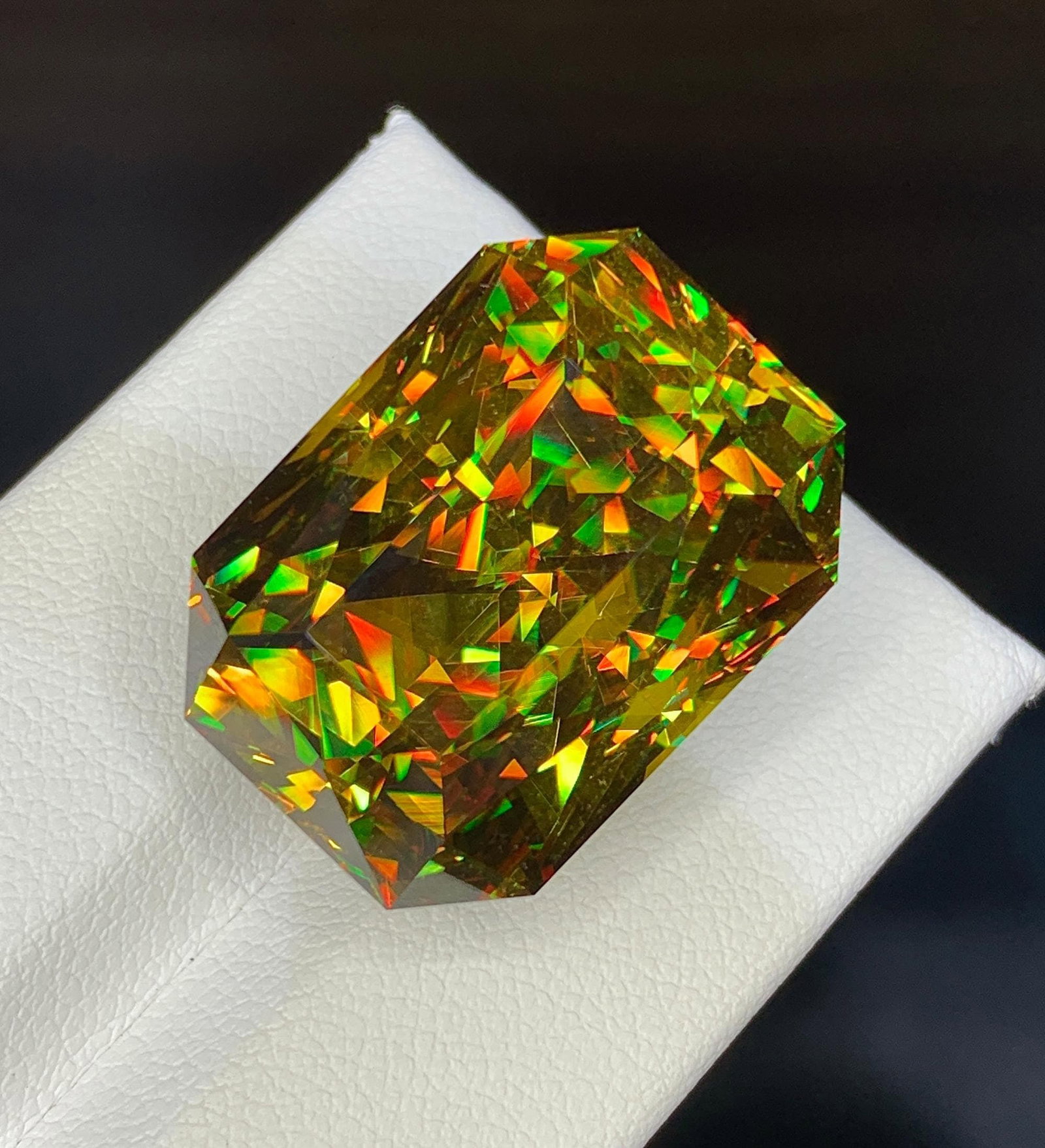 Natural Madagascar Sphene (Titanite) 53.70 Carat - Precision Cut Rainbow Fire Loose Gemstone - 3