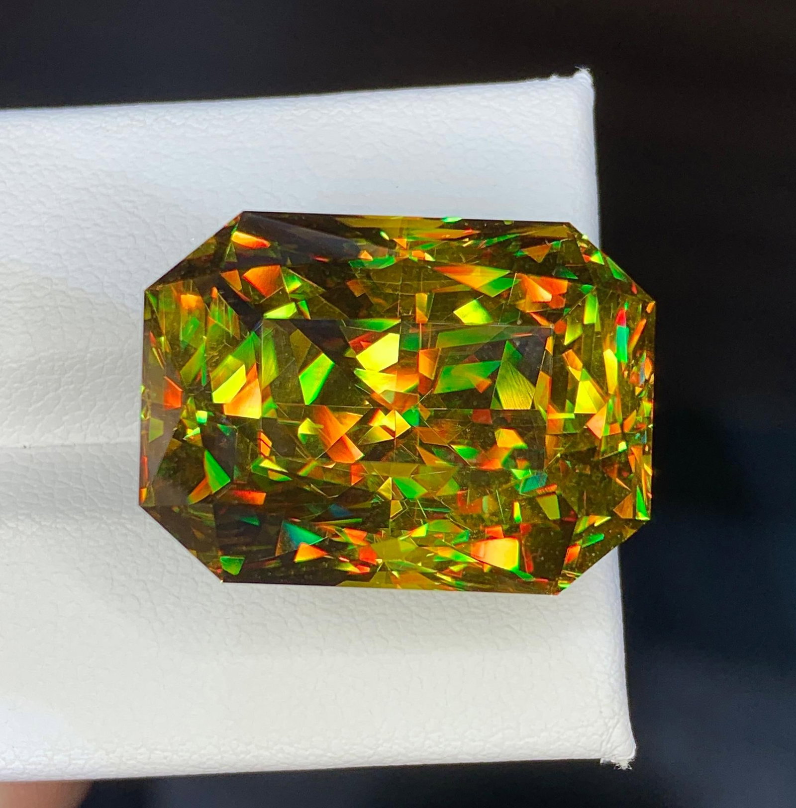 Natural Madagascar Sphene (Titanite) 53.70 Carat - Precision Cut Rainbow Fire Loose Gemstone - 5