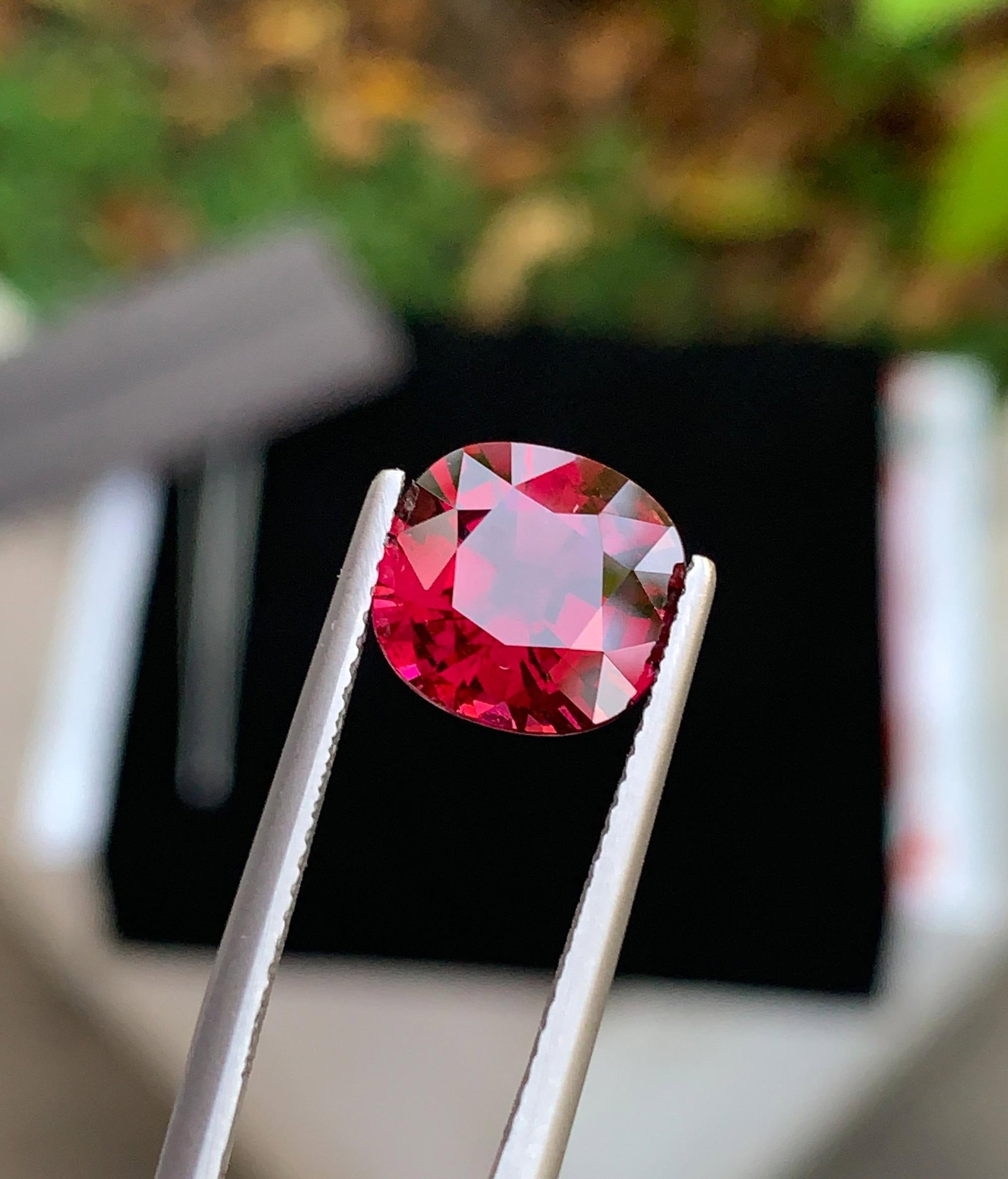 Tanzania Natural Cerise Pink Garnet Gemstone: 4.57 Carat Faceted For Ring - 2