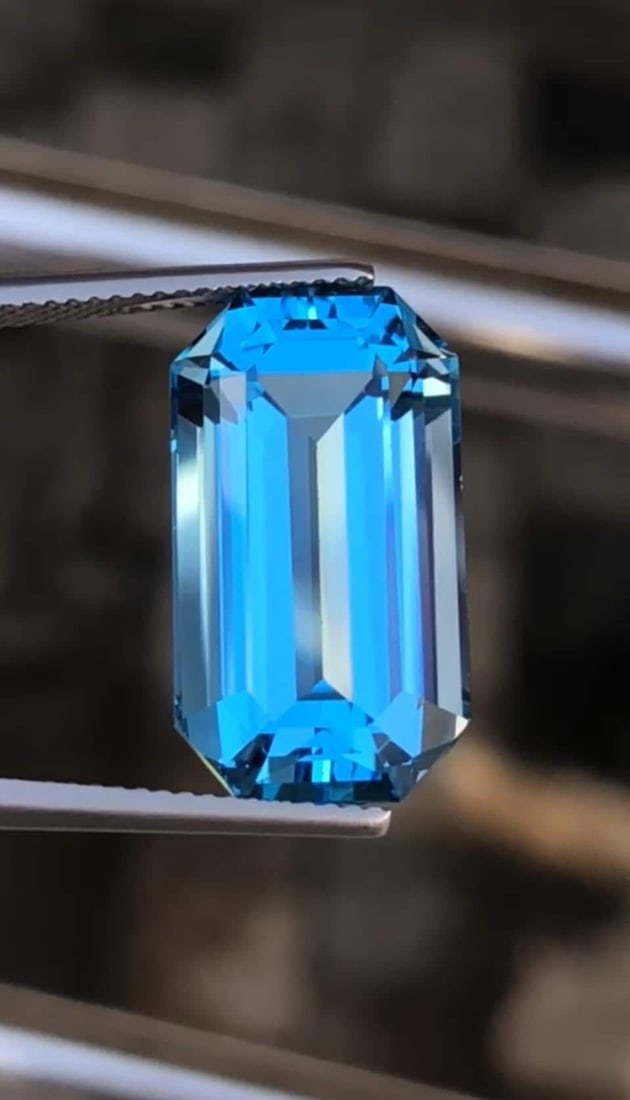 Natural Swiss Blue Topaz Gemstone Necklace Size Emerald Cut November Birthstone - 21.45 Carat (1 of 11)