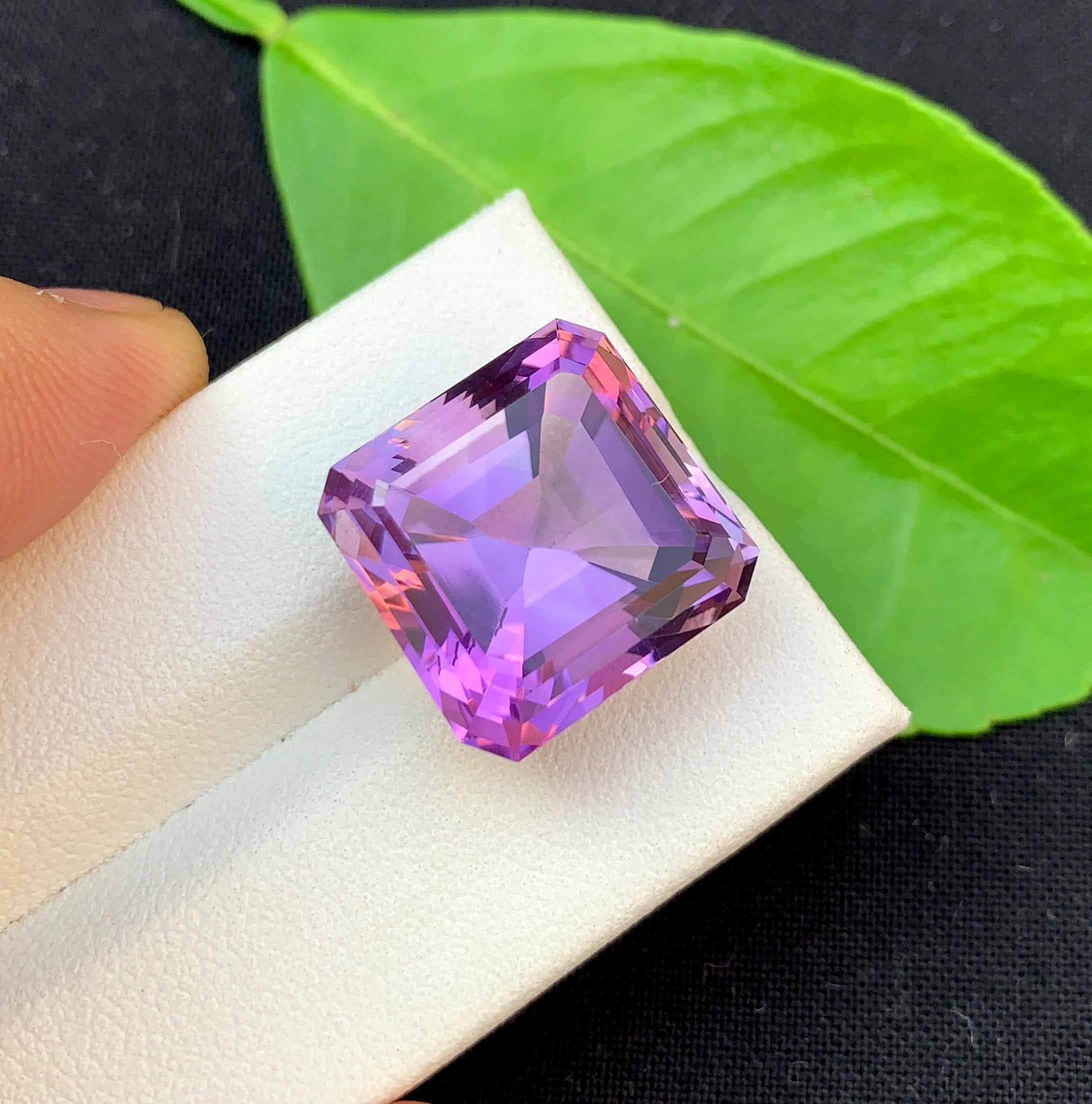 Natural Pinkish Purple Amethyst Gemstone: Asscher Cut, 19.80 Carats (1 of 6)