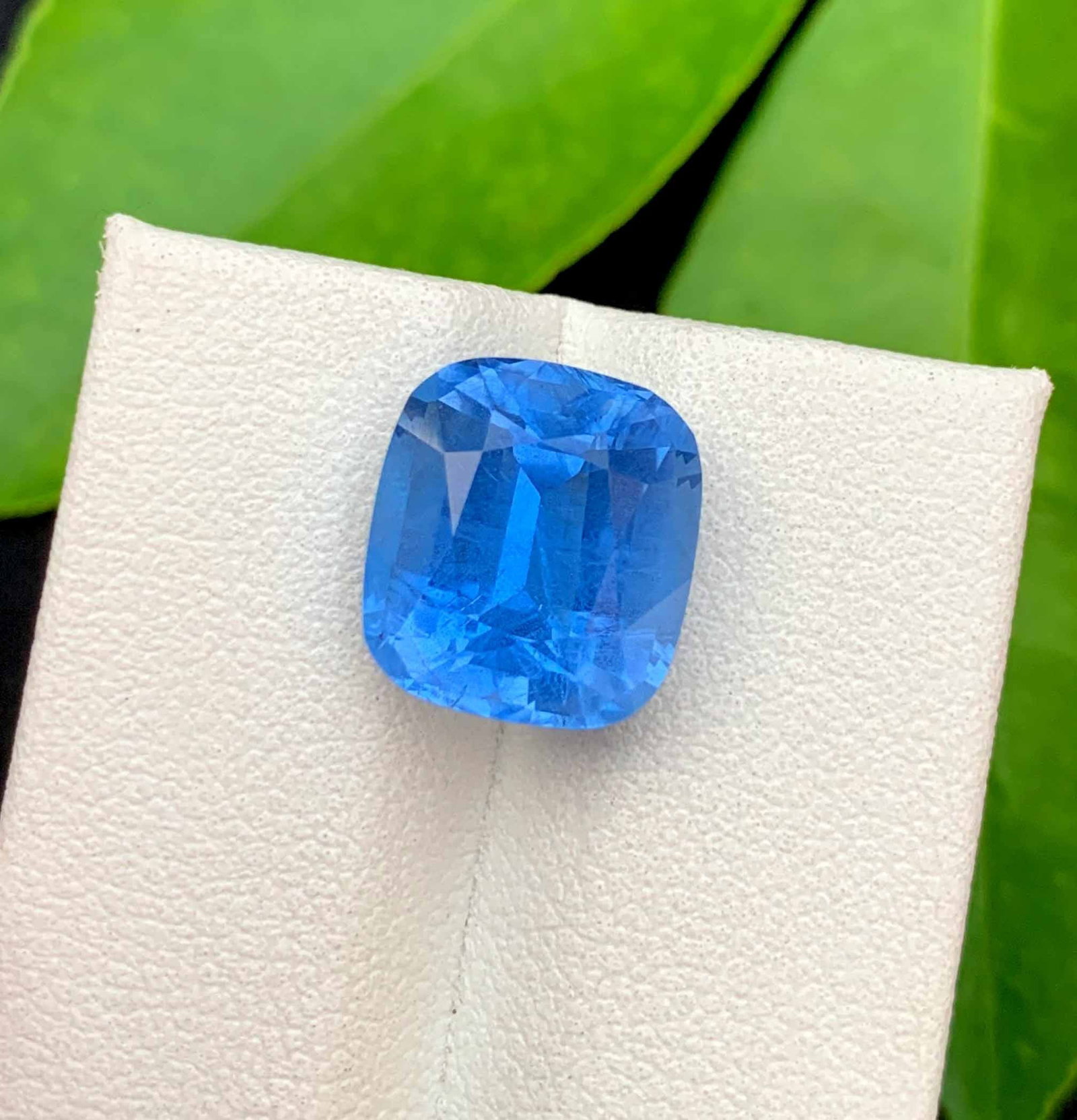 Natural Santa Maria Aquamarine Gemstone: 6.35 Carat Beryl - 6