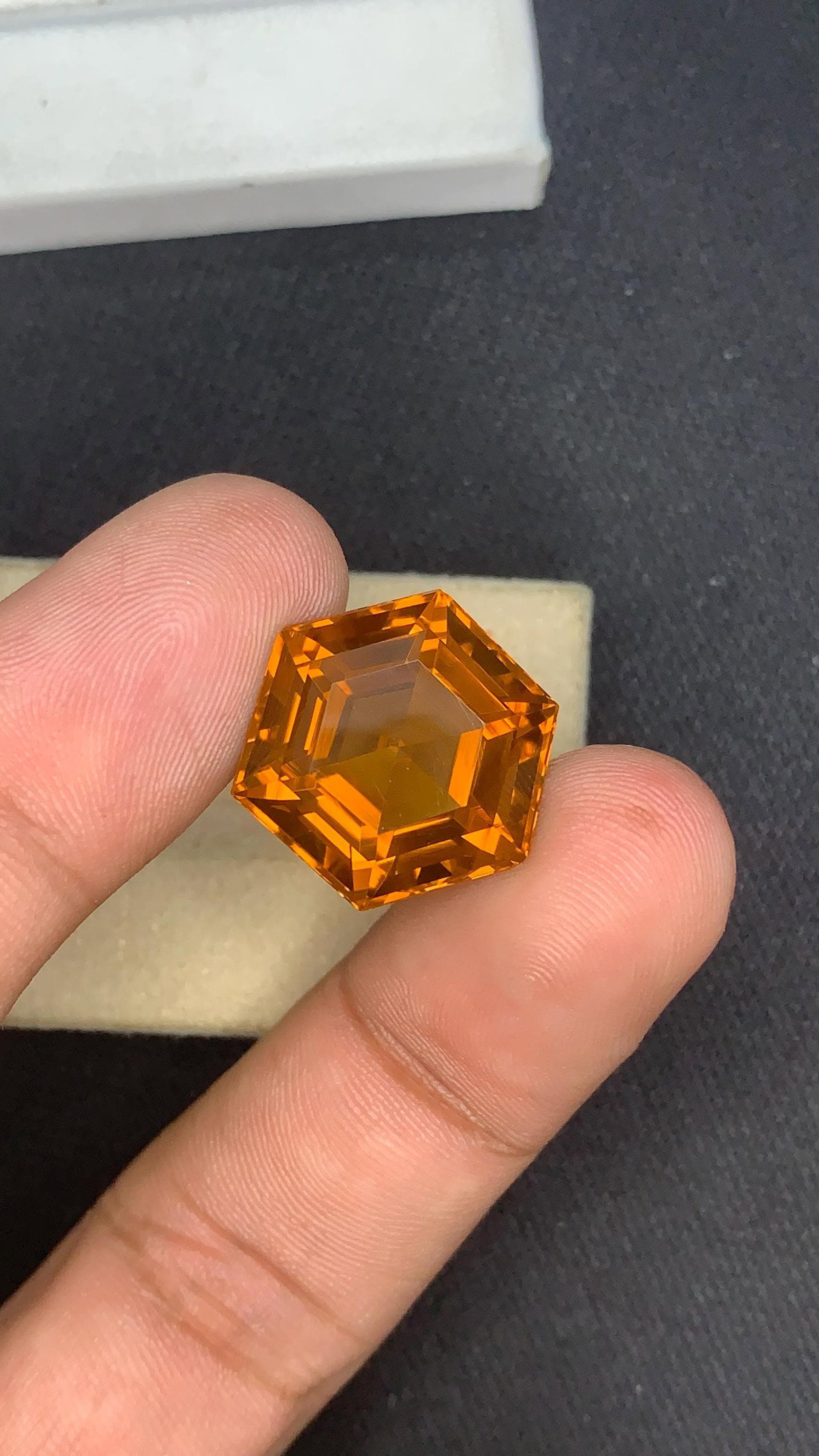 Honey Brown Citrine Hexagon Cut Orange Gemstone for Custom Jewelry - 19.40 Carat - 3