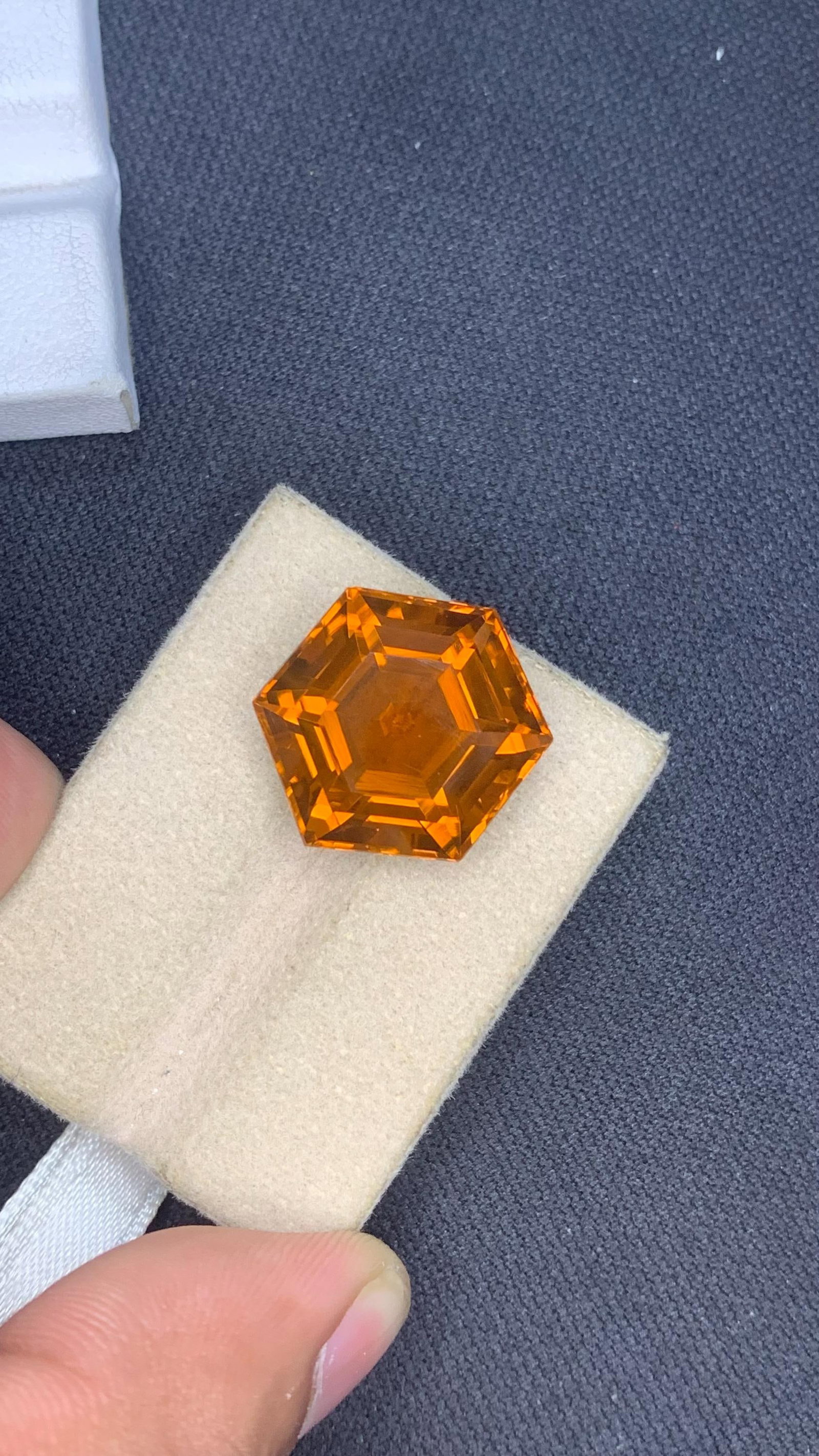 Honey Brown Citrine Hexagon Cut Orange Gemstone for Custom Jewelry - 19.40 Carat - 4