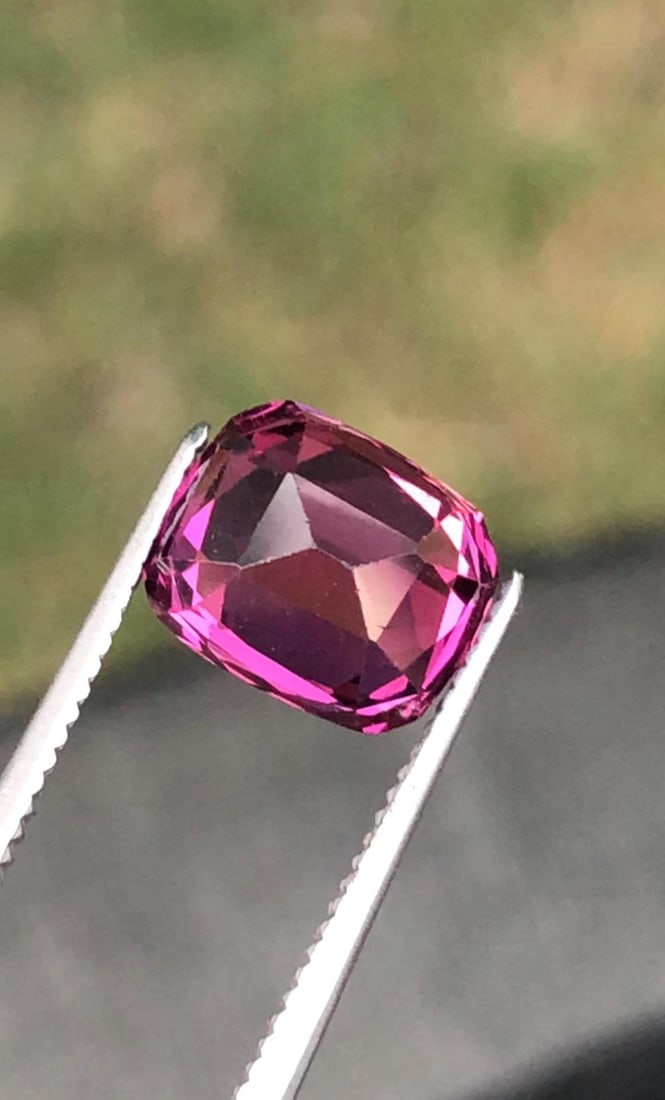 2.570 Carat Purplish Pink Garnet Gemstone From Kala Lani Tanga Mine Tanzania - 12