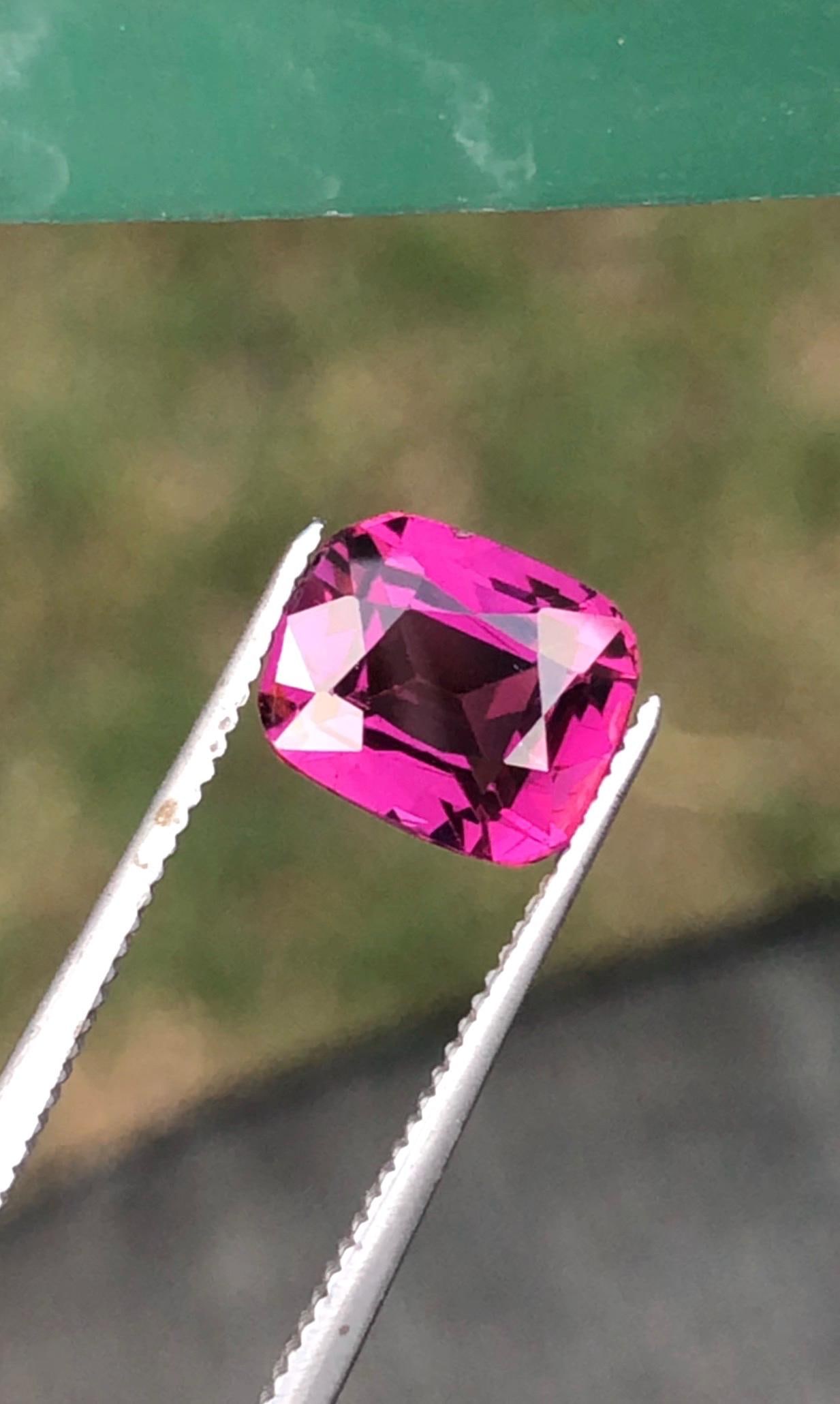 2.570 Carat Purplish Pink Garnet Gemstone From Kala Lani Tanga Mine Tanzania - 9