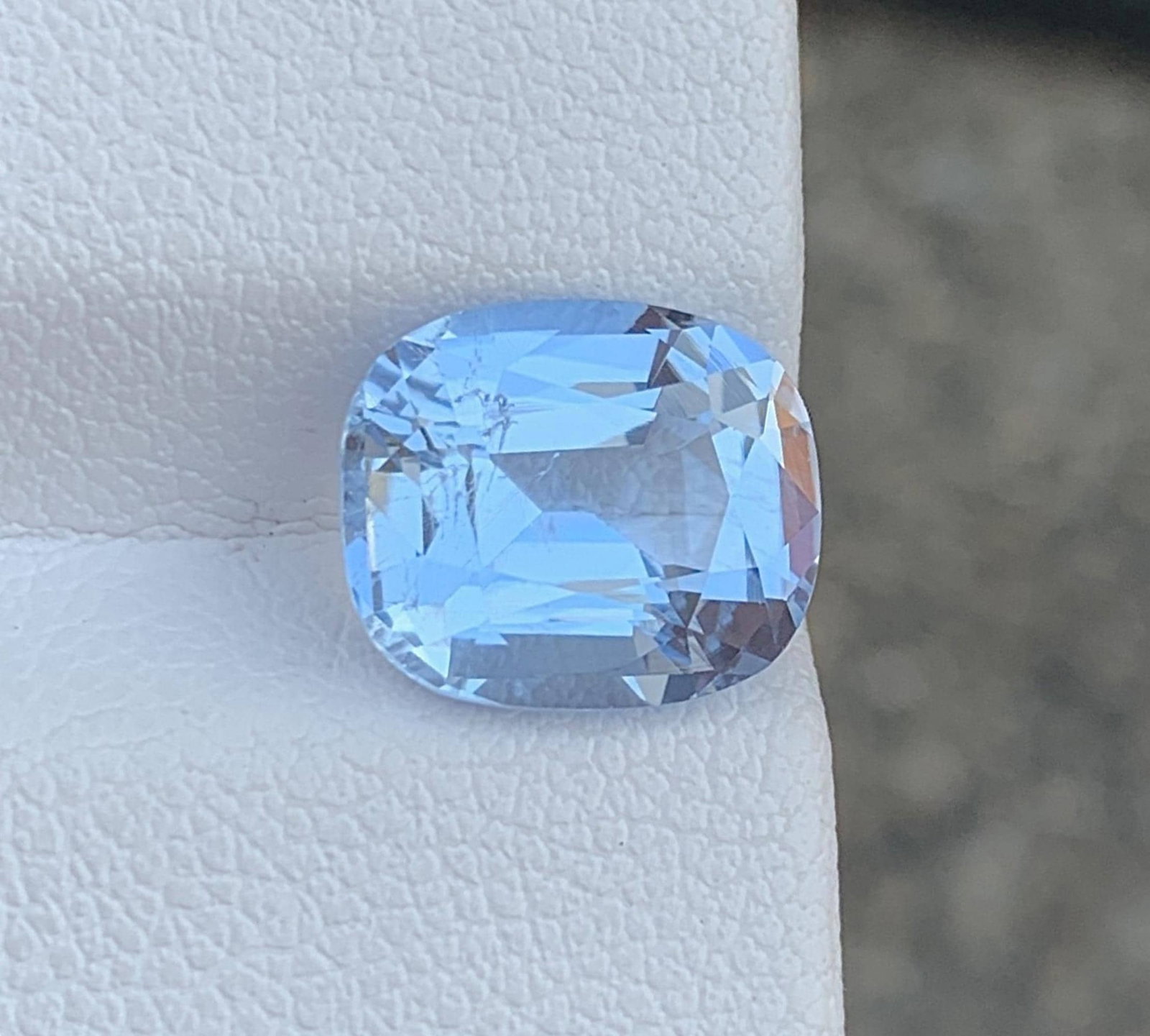 Santa Maria Aquamarine Gemstone: 3.60 CT Cushion Cut Beryl (1 of 6)