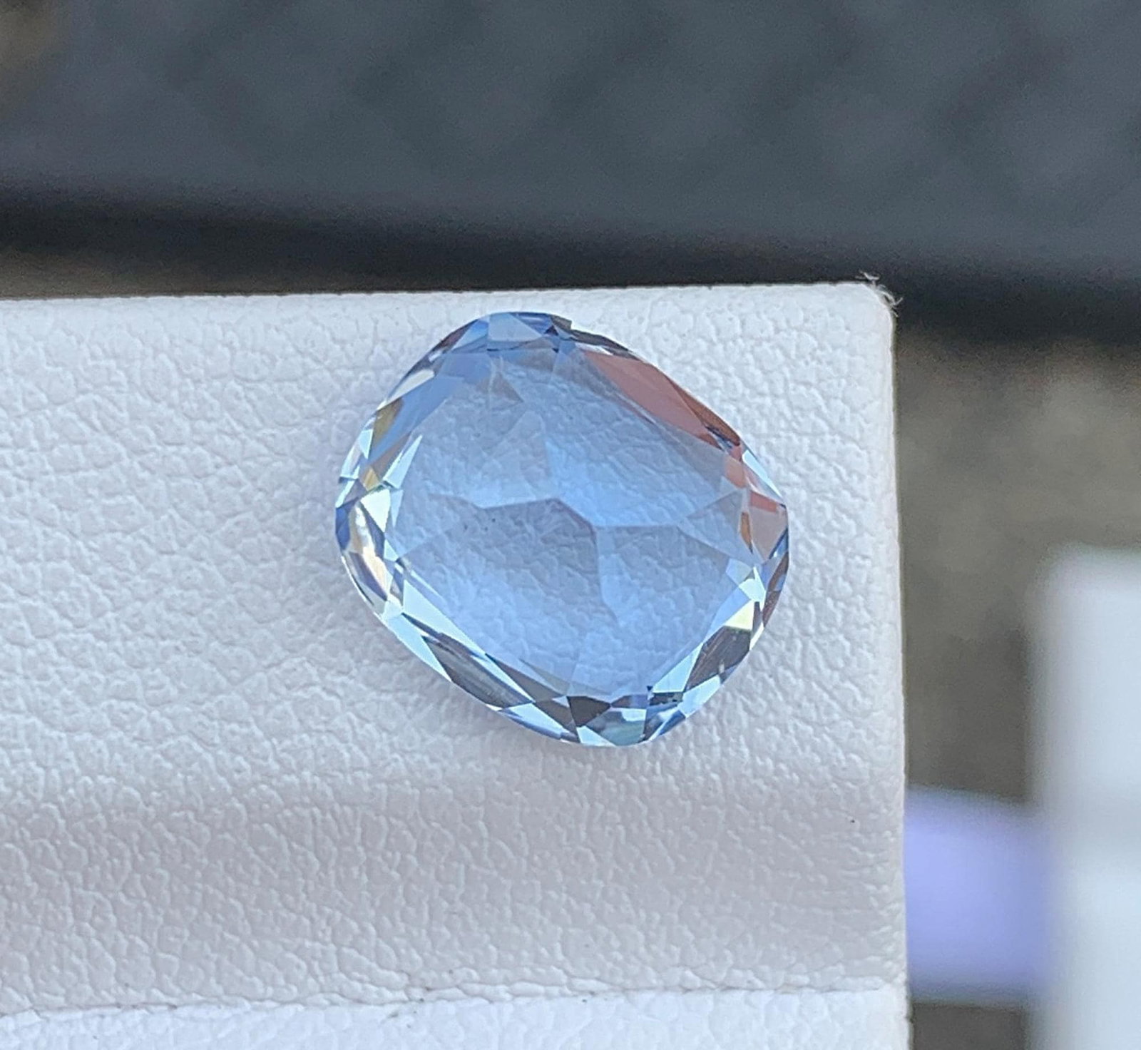 Santa Maria Aquamarine Gemstone: 3.60 CT Cushion Cut Beryl - 2