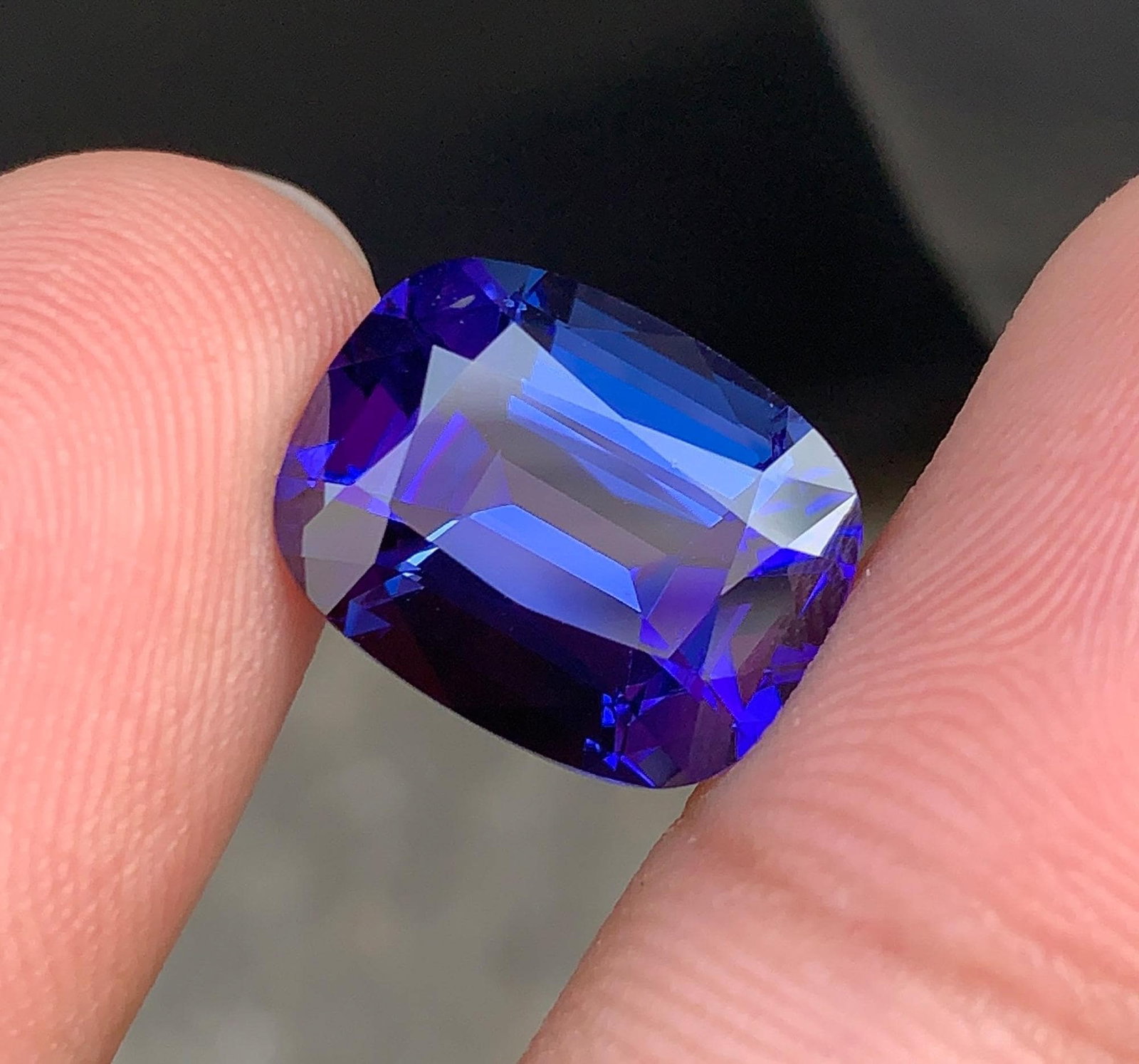 Natural AAA Tanzanite Loose Gemstone: 10.57 Carat Cushion Shape For Making Jewelry - 4