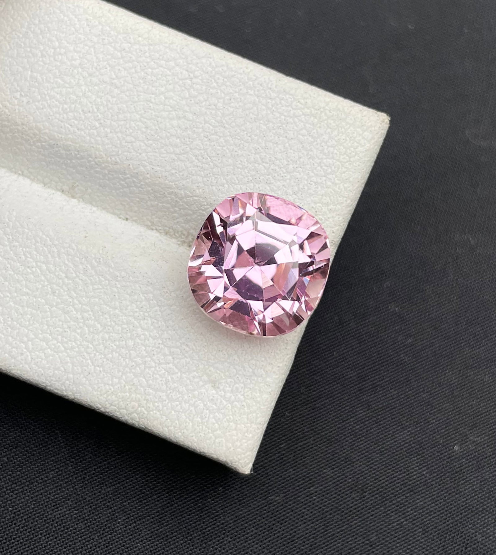 Pink Kunzite Gemstone: Eye Clean Ascher Cut, 8.35 Carats - 4