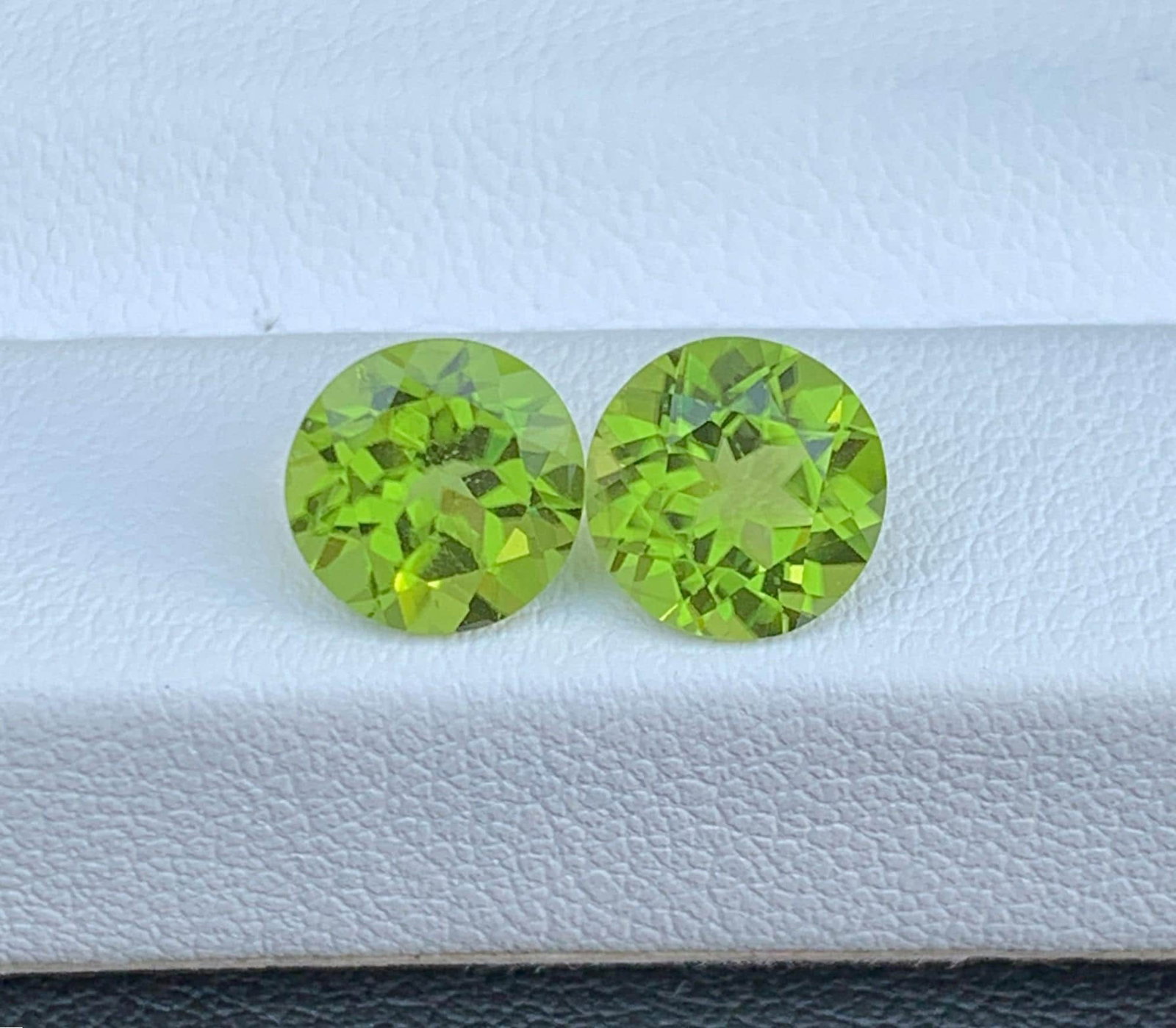 Round Cut Peridot Pair Gemstone: Natural August Birthstone 3.05 CTs - 5