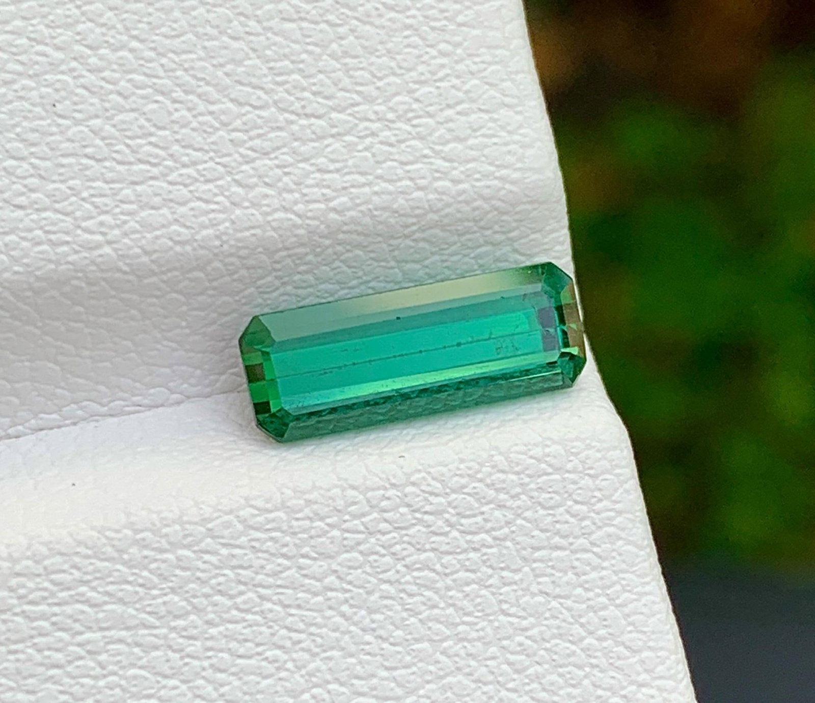 Natural Bluish Green Tourmaline Gemstone 1.70 Carat - Loose Tourmaline for Ring Pendant Jewelry -: Discover the electric beauty of this natural Bluish Green Tourmaline gemstone weighing 1.70 carats. Featuring a vivid blue green color with exceptional brilliance, this rare Tourmaline is an eye-catch