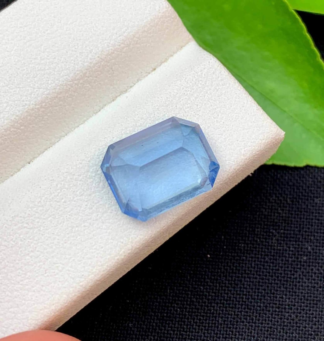 Santa Maria Aquamarine Gemstone: Emerald Cut Beryl, March Birthstone (5.10 Carats) - 4